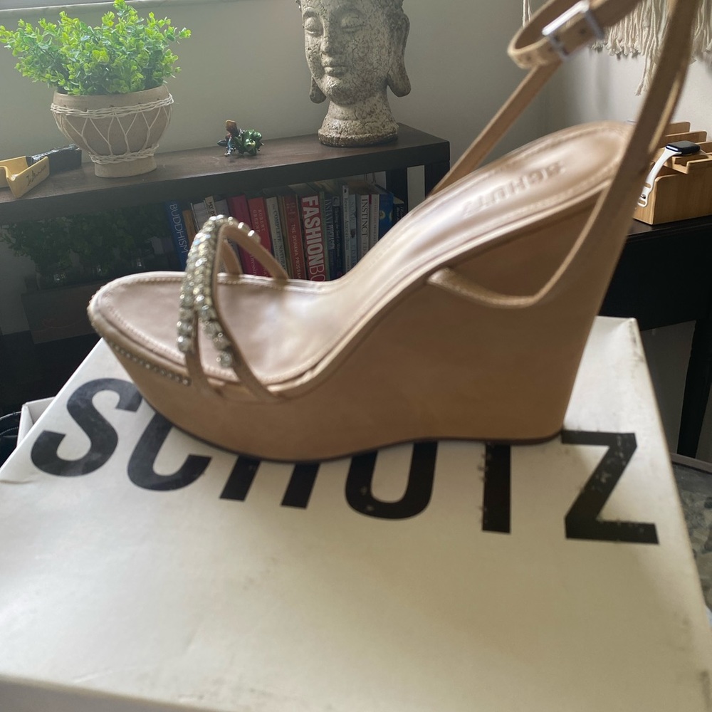 Schutz wedge summer sandal